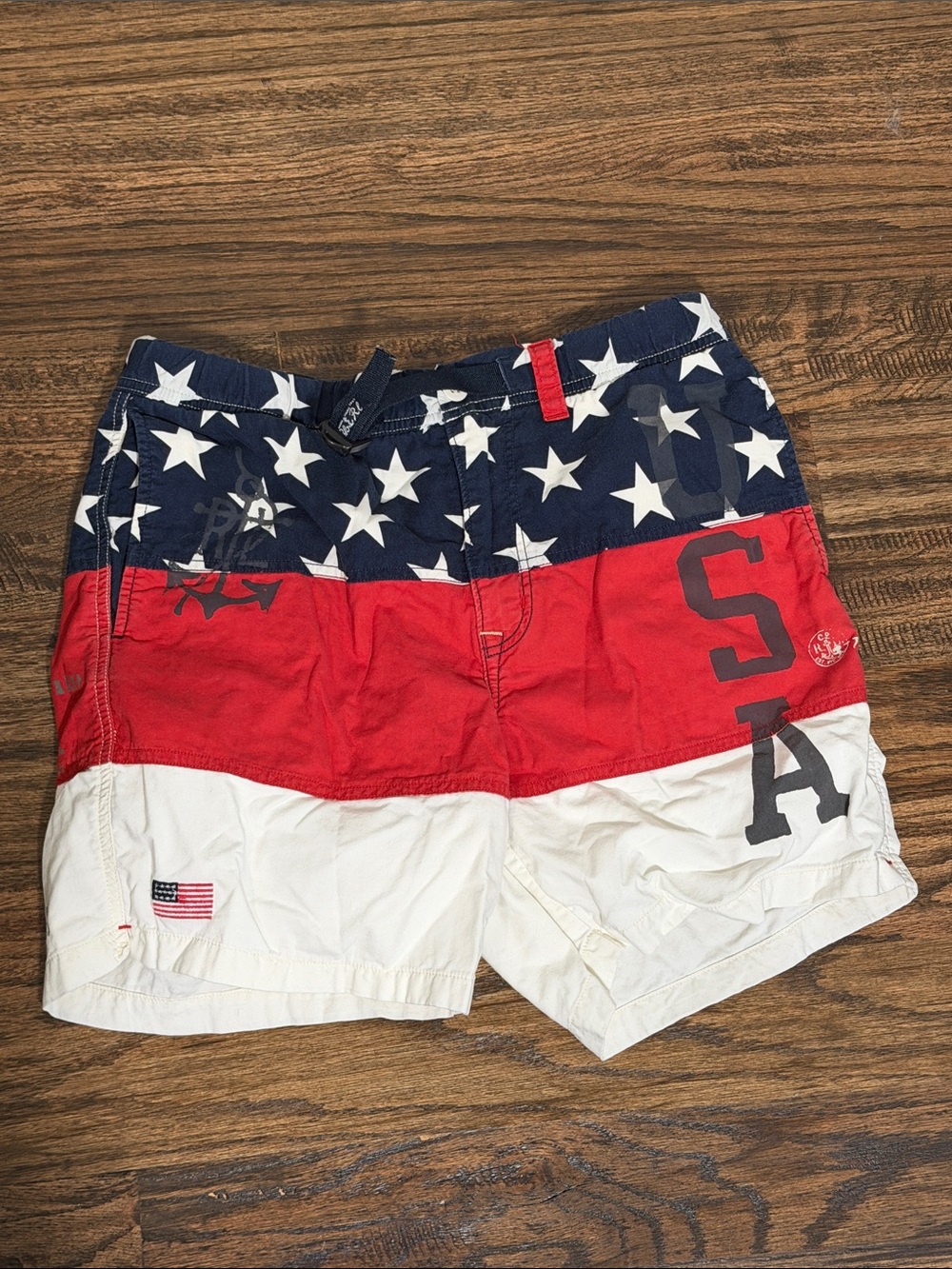 Polo by Ralph Lauren Red, White & Blue Flag adjustable  Shorts size Small
